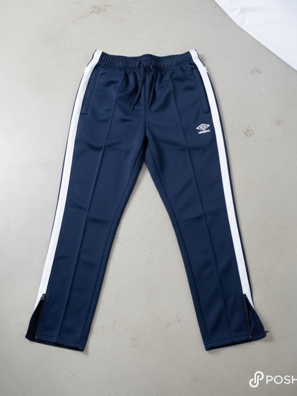 Umbro Navy Blue Soccer Track Pants White Stripe Zip Pockets Men M